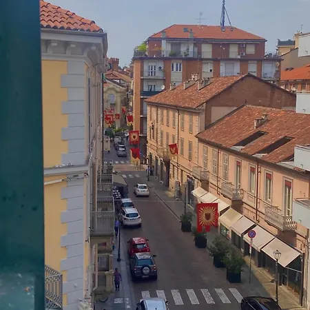 Rainero ホテル アスティ