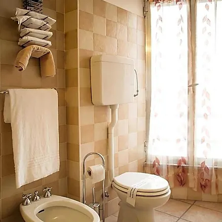 Rainero Hotel