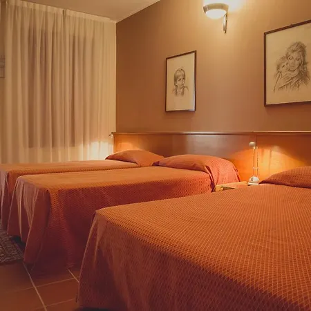 Rainero Hotel 3*